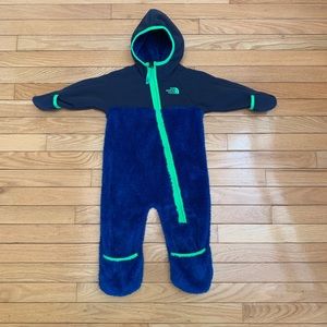North Face 6-12 months snowsuit